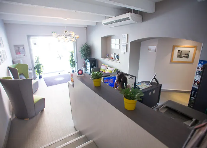 Hôtel accueillant les animaux: The Originals Boutique, Hôtel Cassitel, Cassis